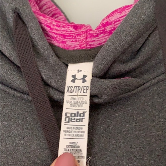 Women’s Under Armour Hoodie - Picture 4 of 4
